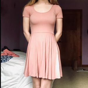 Ribbed Pink Scoop-neck Dress